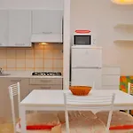 Relaxing With Sea View And Ac Apartament