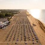 Relaxing With Sea View And Ac Apartament Bibione