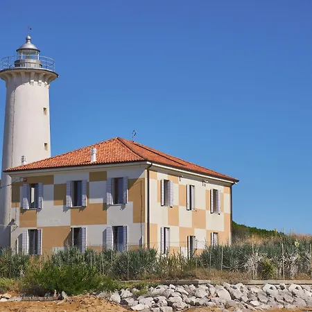 Relaxing With Sea View And Ac Apartmán